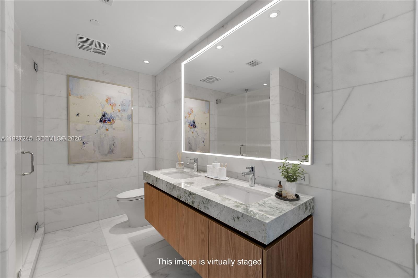 500 Alton Rd #2402, Miami Beach FL 33139
