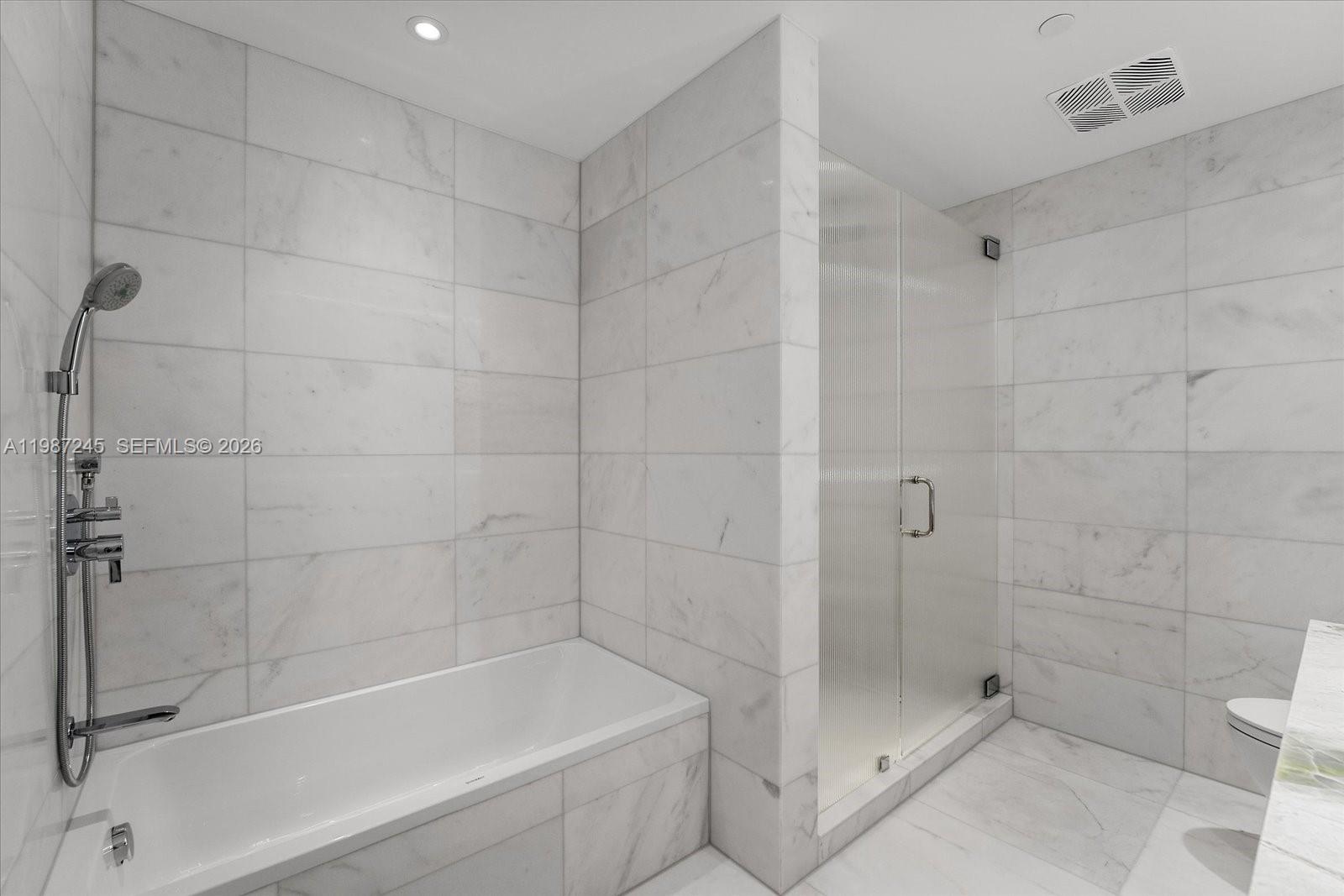 500 Alton Rd #2402, Miami Beach FL 33139