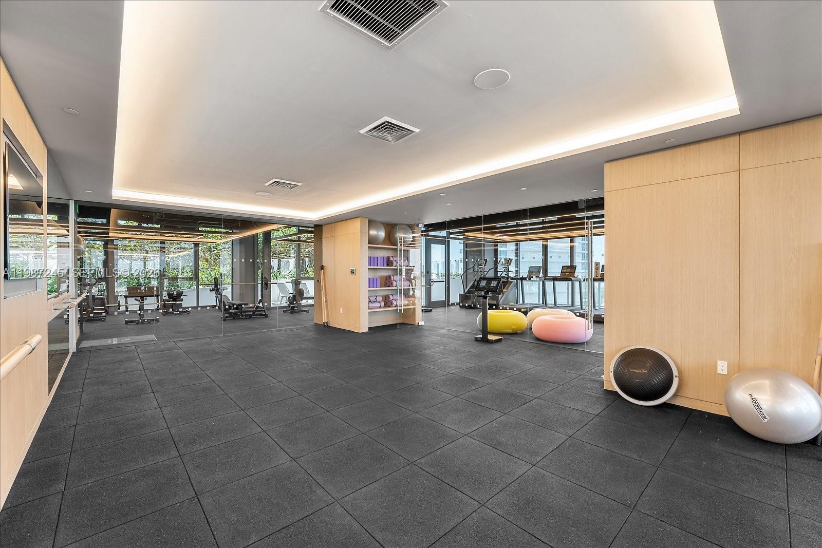 500 Alton Rd #2402, Miami Beach FL 33139