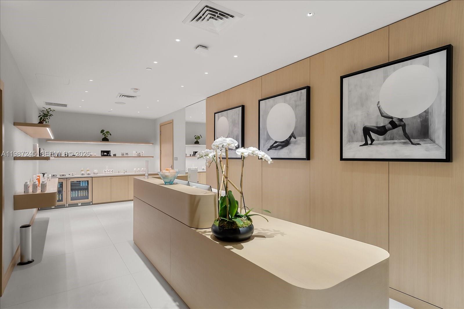 500 Alton Rd #2402, Miami Beach FL 33139