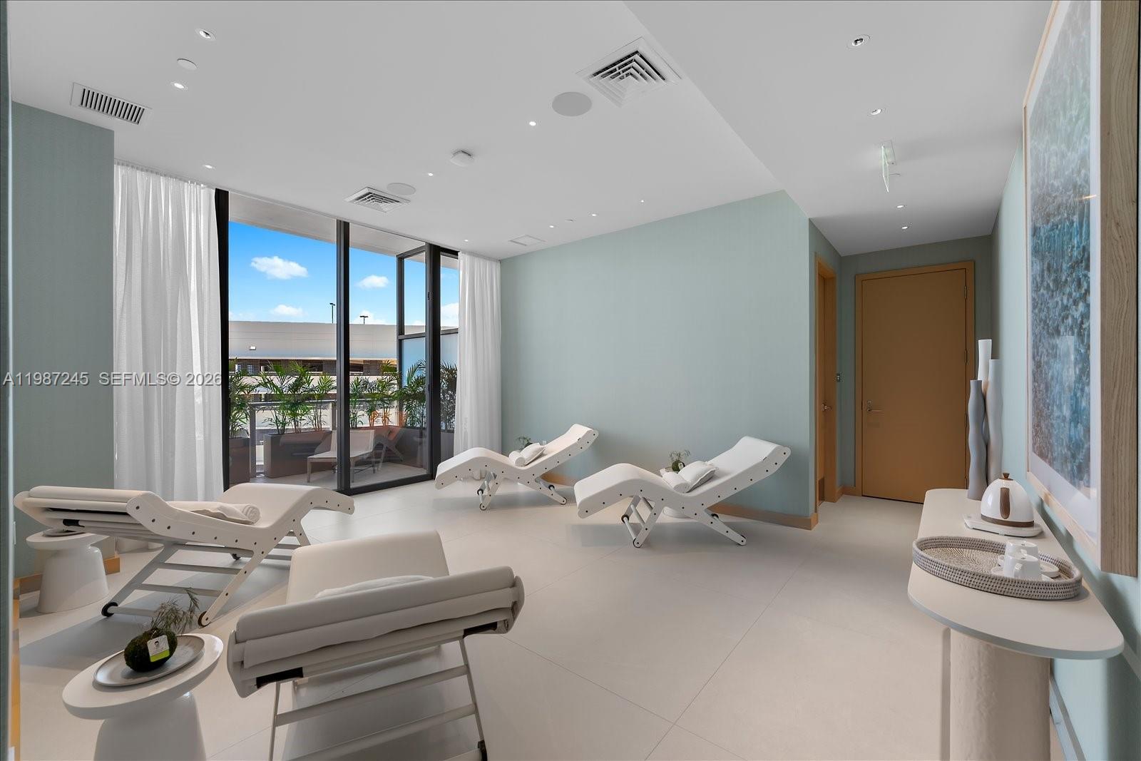 500 Alton Rd #2402, Miami Beach FL 33139