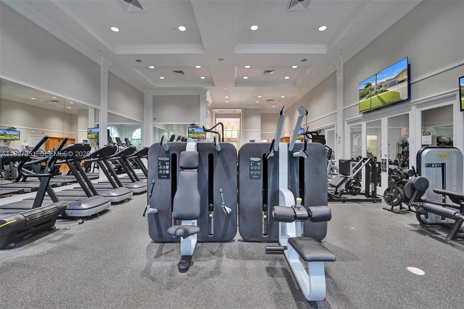 10813 Blackhawk St, Plantation FL 33324
