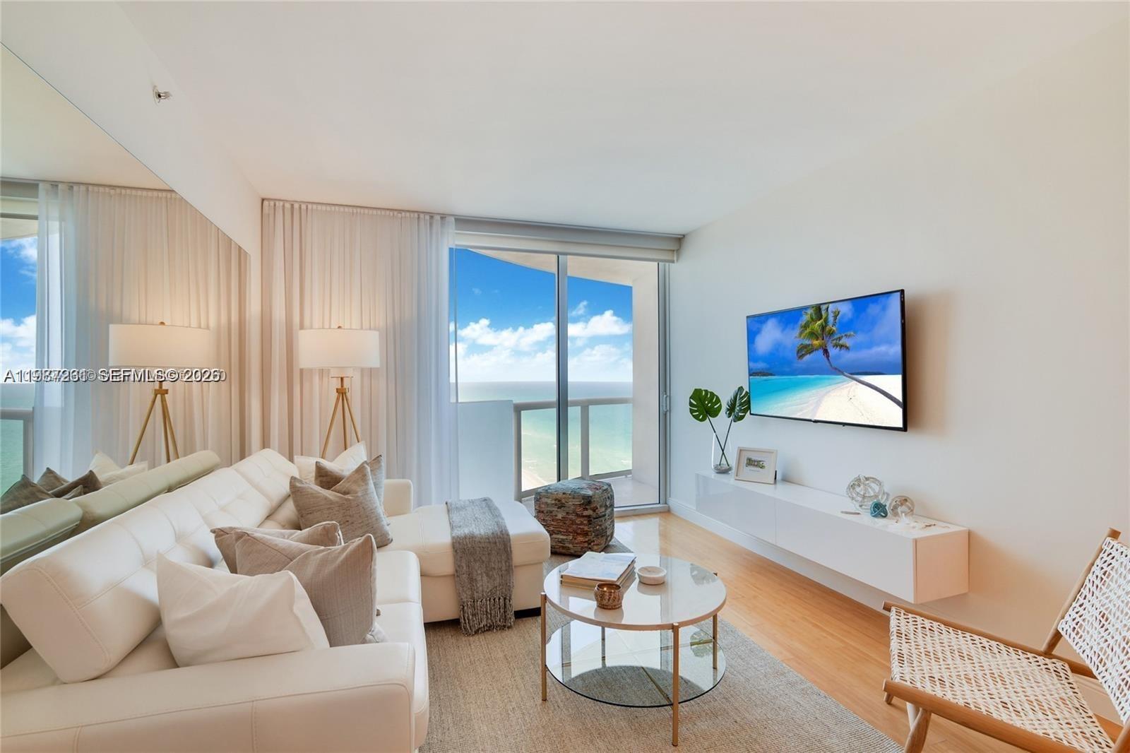 6365 Collins Ave #2810, Miami Beach FL 33141