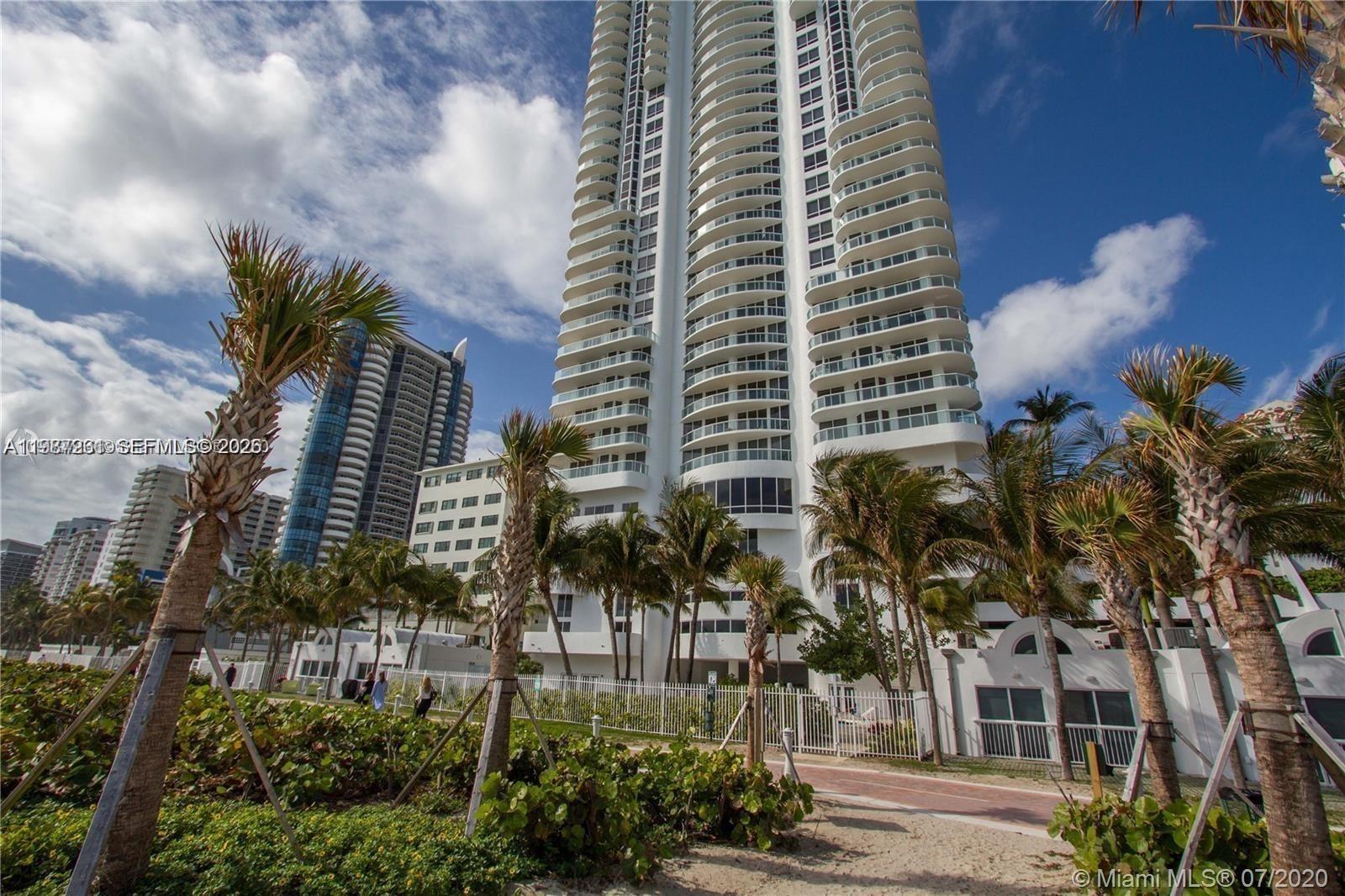 6365 Collins Ave #2810, Miami Beach FL 33141