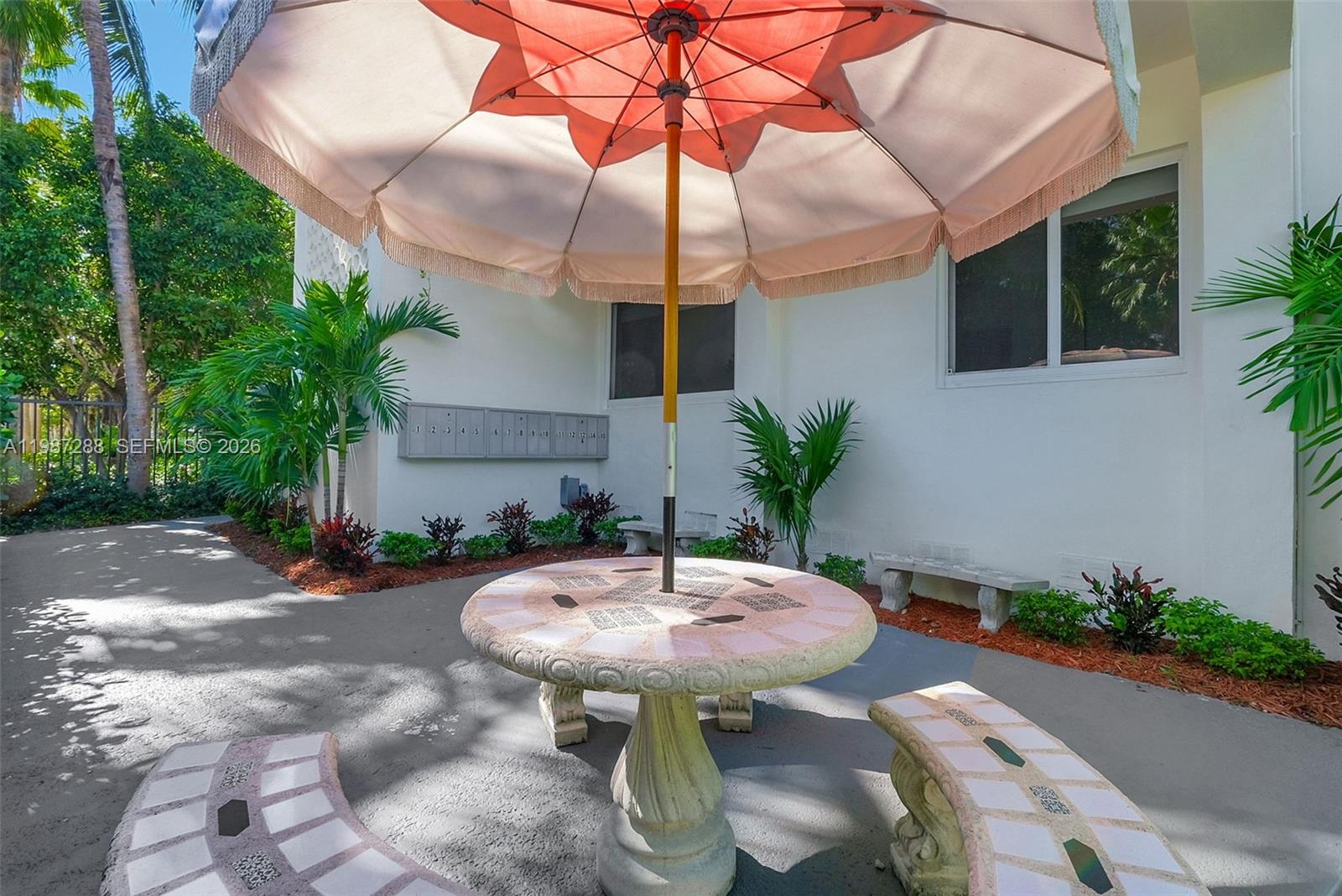 428 Collins Ave #7, Miami Beach FL 33139
