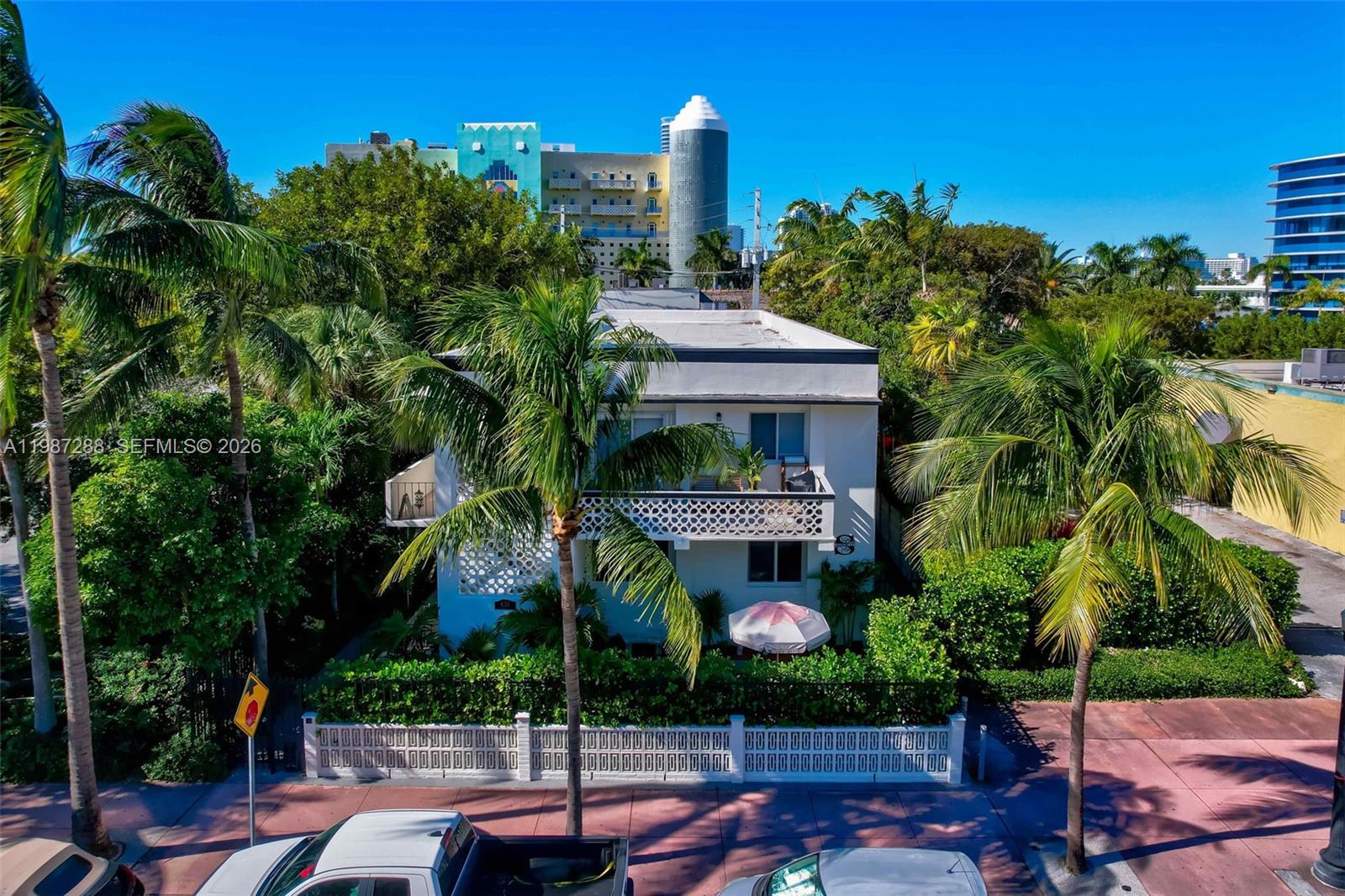 428 Collins Ave #7, Miami Beach FL 33139