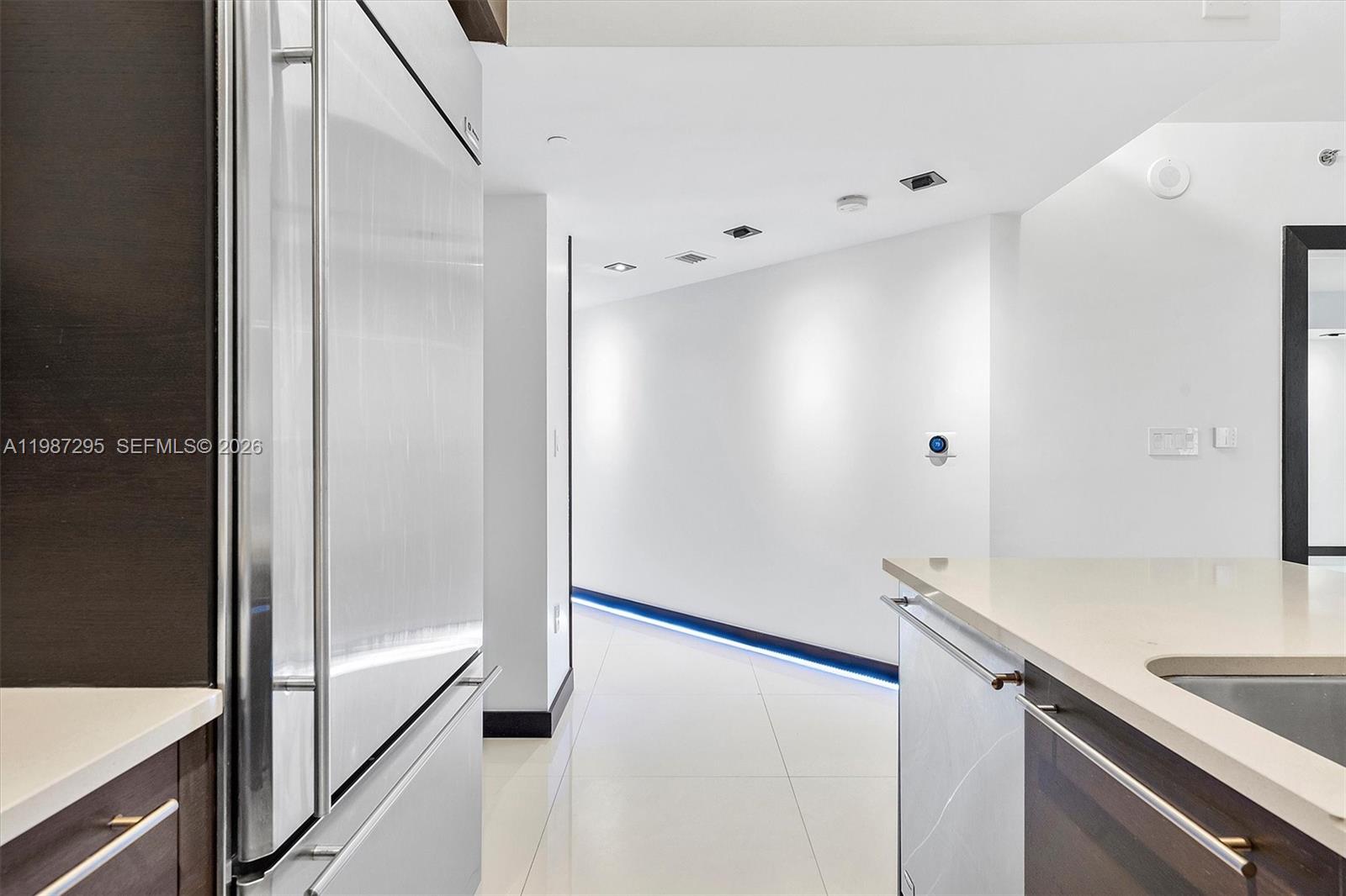 55 SE 6th St #1607, Miami FL 33131