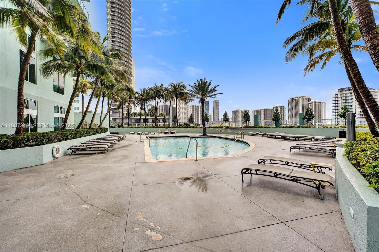 1900 N Bayshore Dr #816, Miami FL 33132