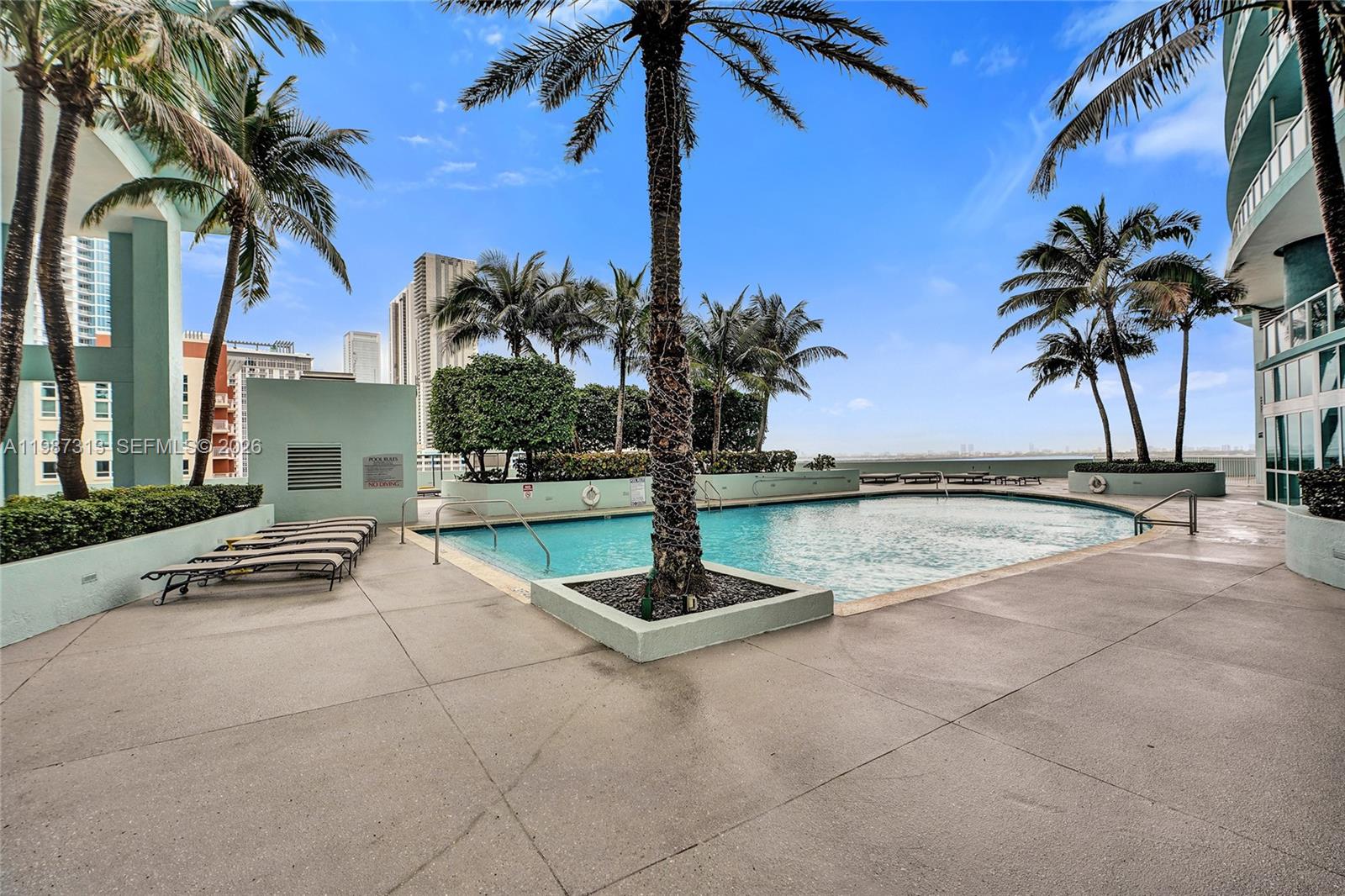 1900 N Bayshore Dr #816, Miami FL 33132