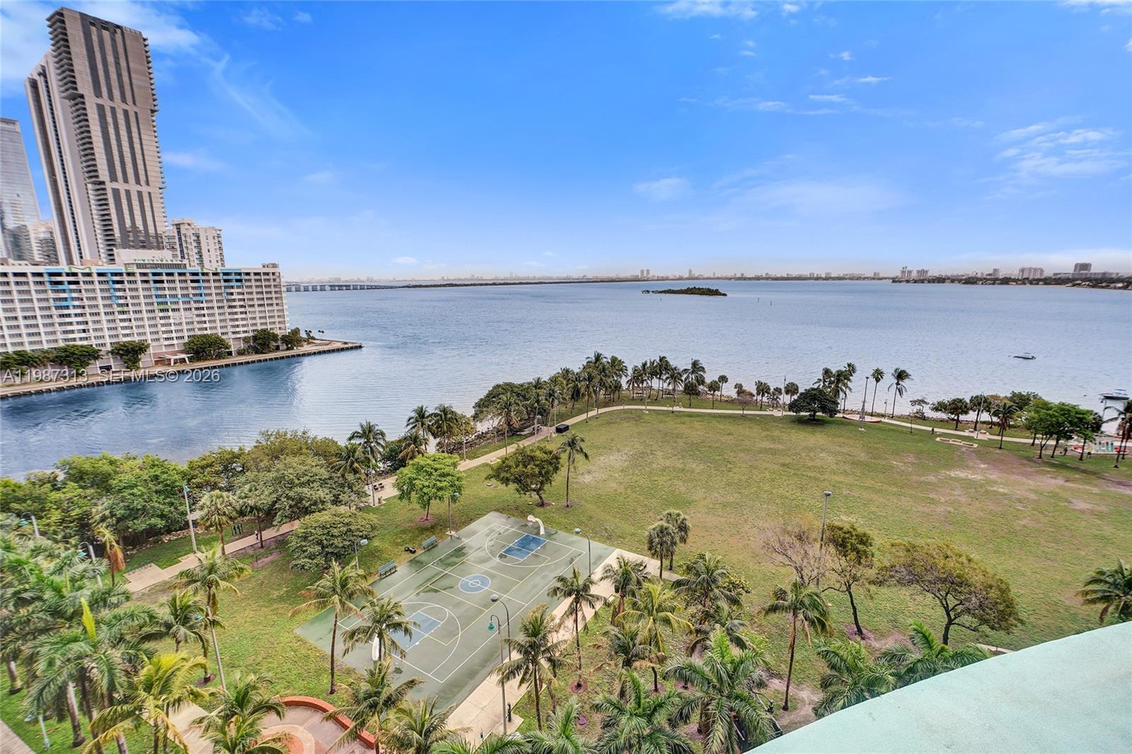 1900 N Bayshore Dr #816, Miami FL 33132