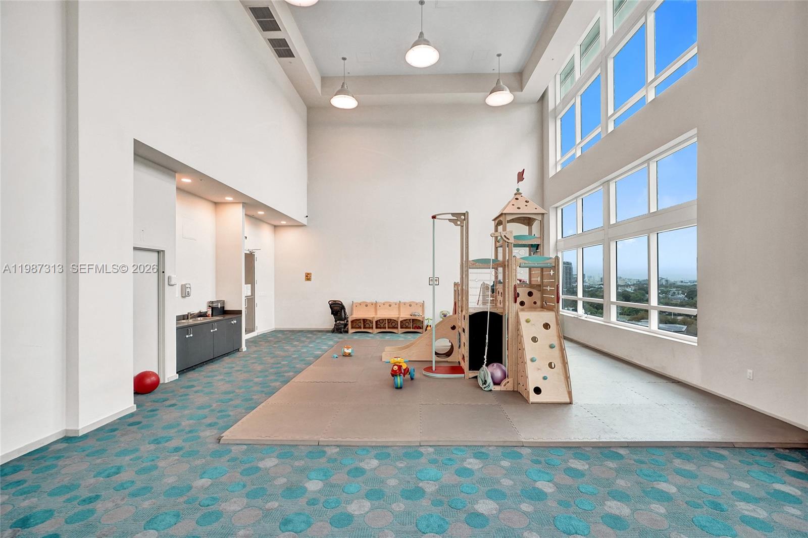 1900 N Bayshore Dr #816, Miami FL 33132