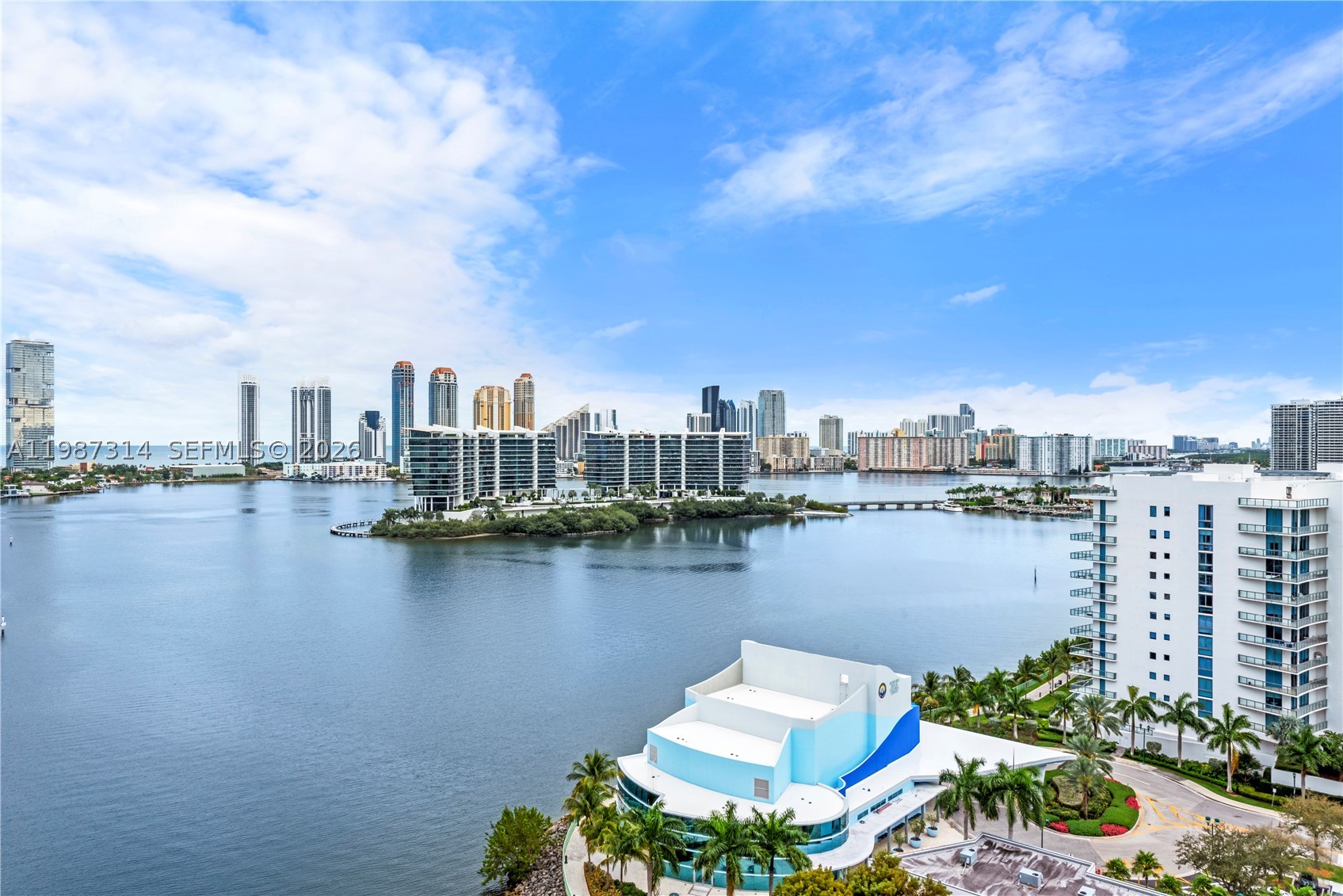 3330 NE 190th St #1715, Aventura FL 33180