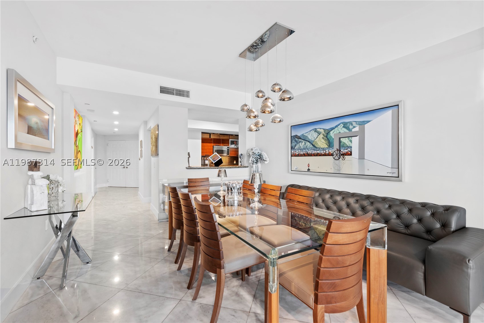 3330 NE 190th St #1715, Aventura FL 33180