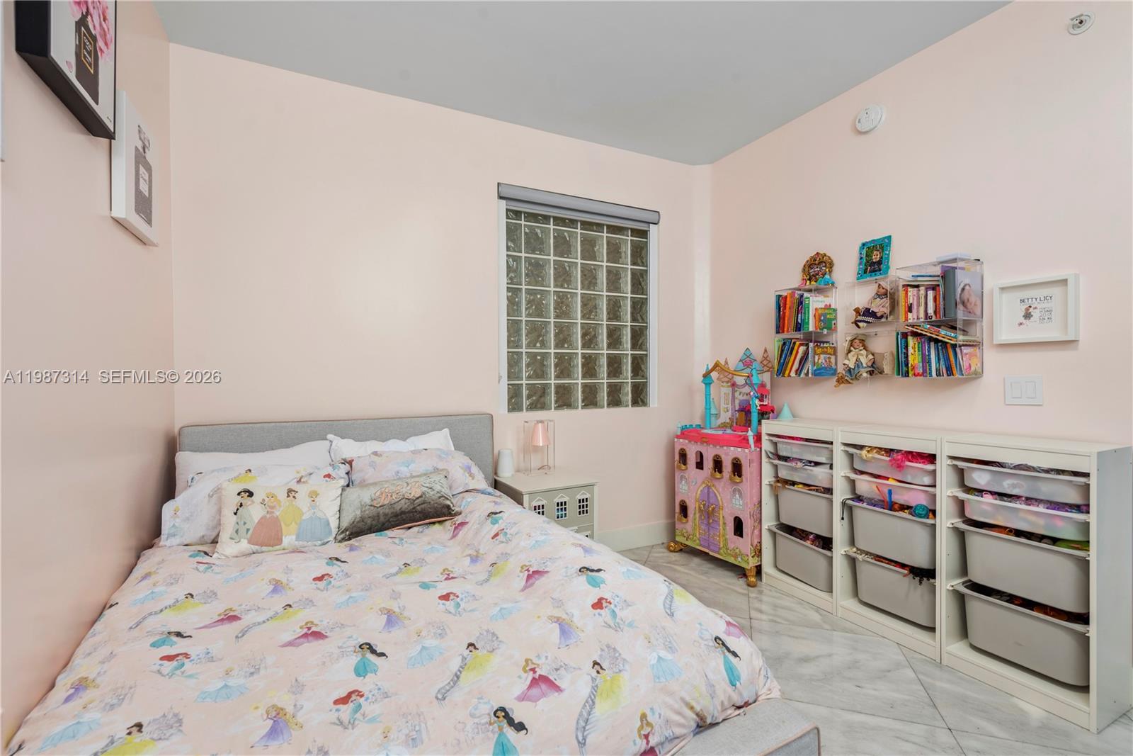 3330 NE 190th St #1715, Aventura FL 33180