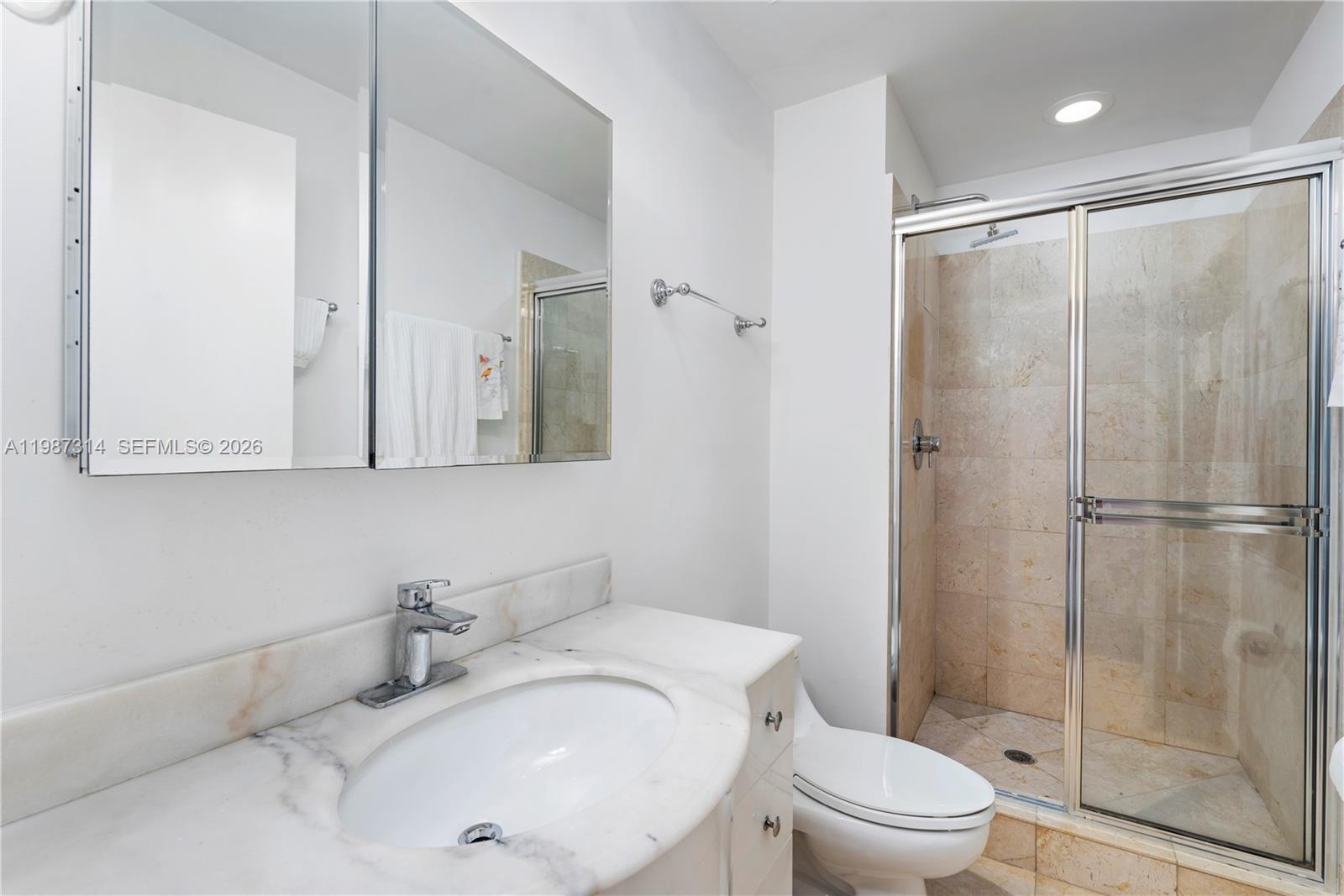 3330 NE 190th St #1715, Aventura FL 33180