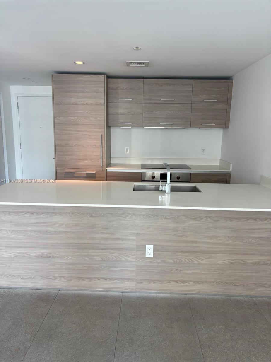 1300 S Miami Ave #2911, Miami FL 33130