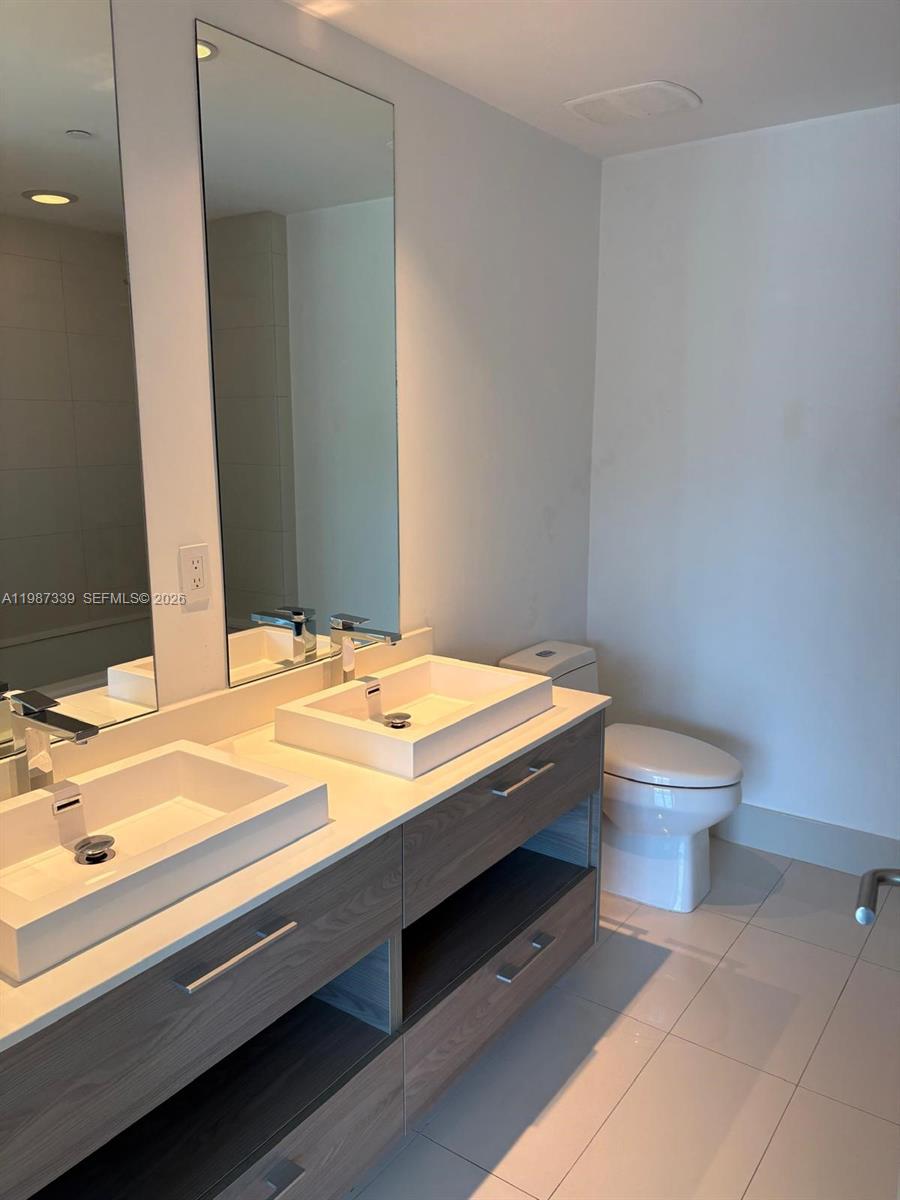 1300 S Miami Ave #2911, Miami FL 33130