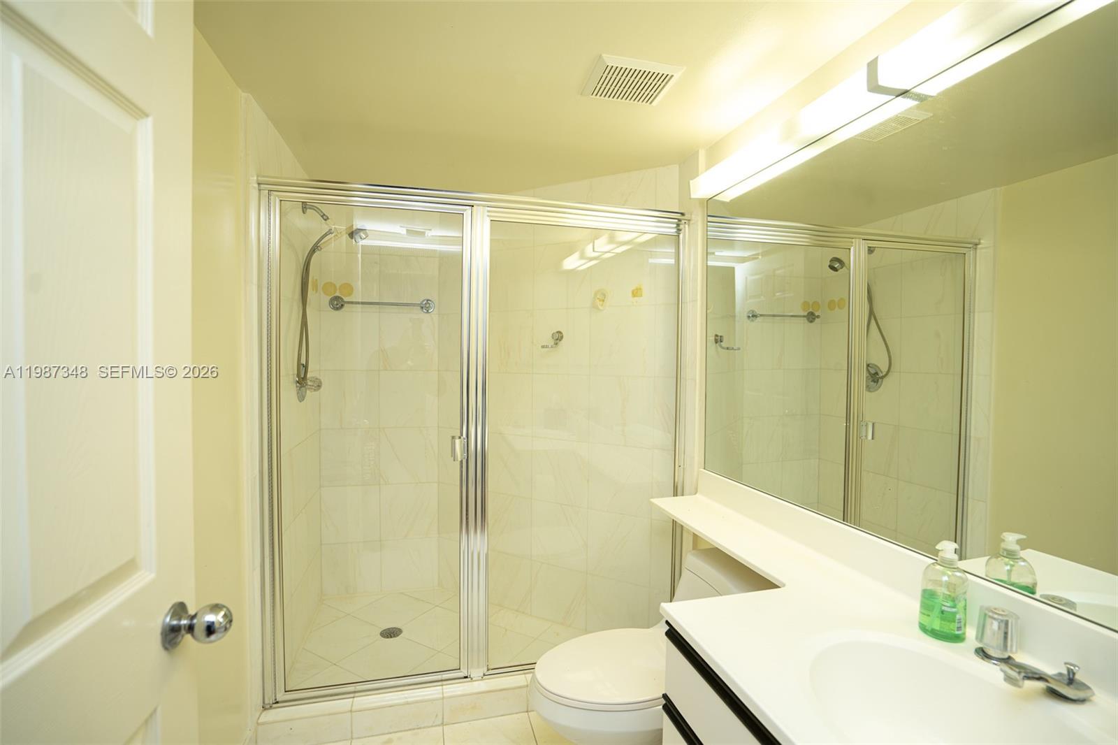 3530 Mystic Pointe Dr #1401, Aventura FL 33180