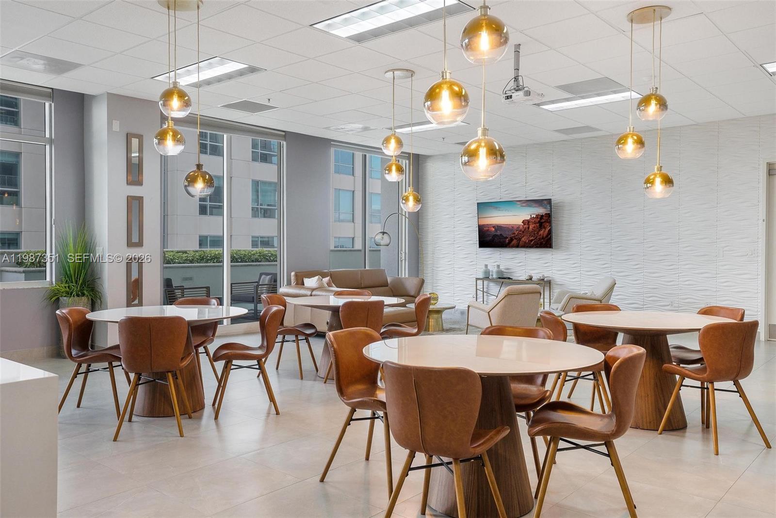 1200 Brickell Bay Dr #2824, Miami FL 33131