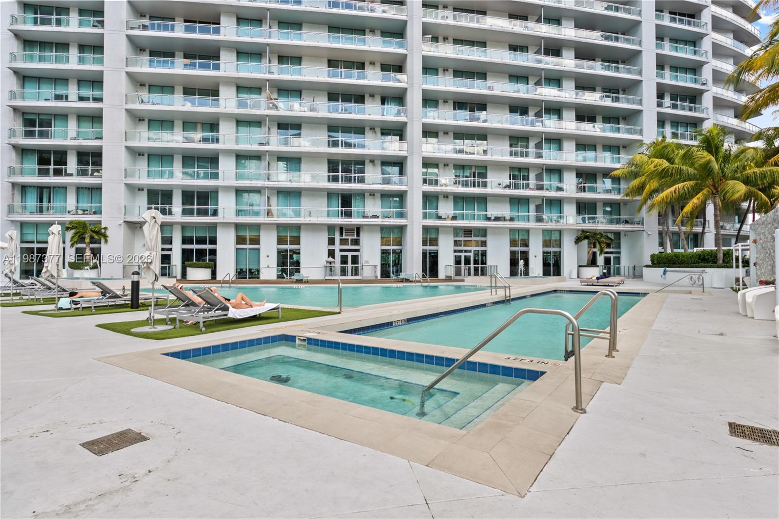 90 SW 3rd St #4301, Miami FL 33130