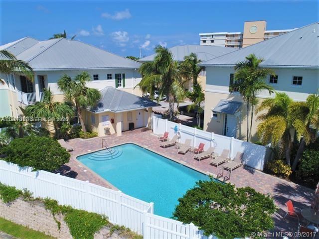 475 Ocean Ridge Way, Juno Beach FL 33408