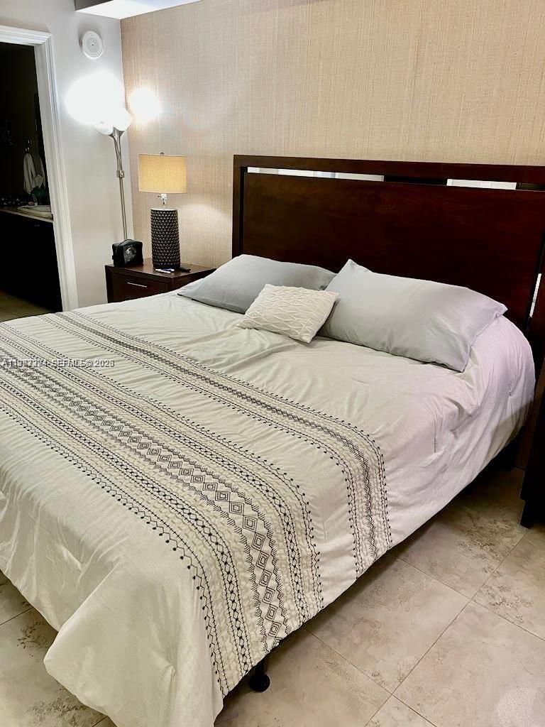 4100 Salzedo St #503, Coral Gables FL 33146