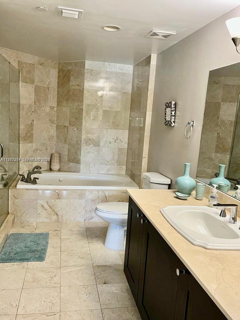 4100 Salzedo St #503, Coral Gables FL 33146