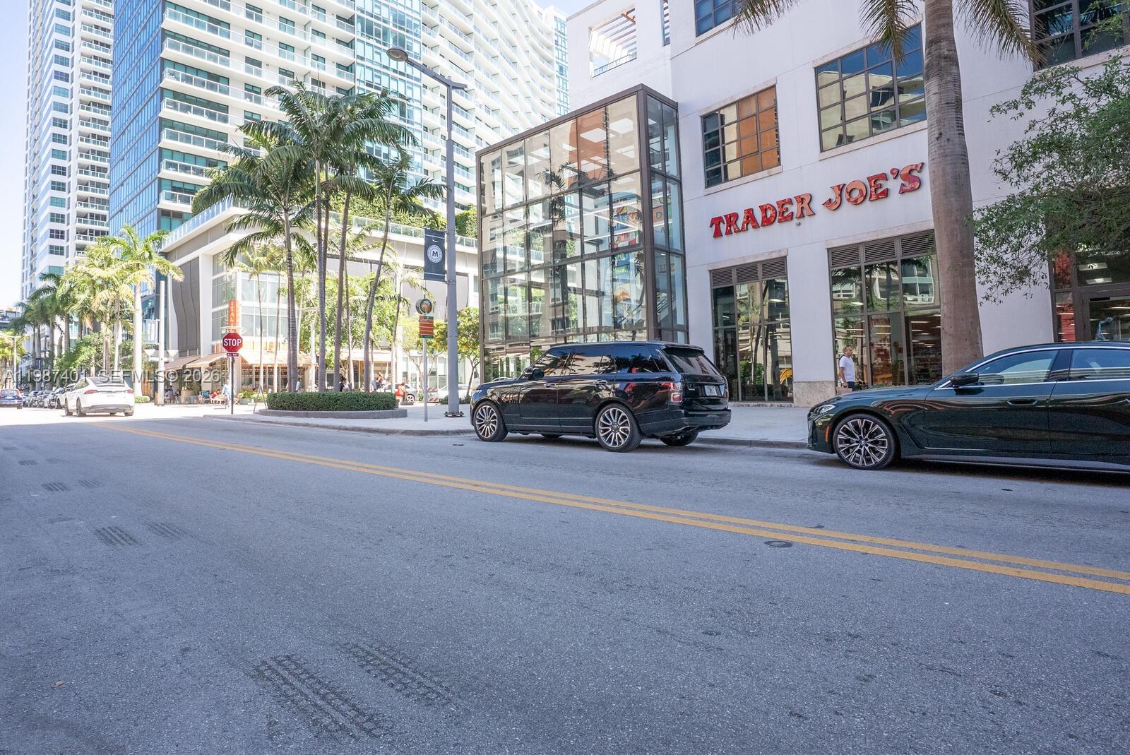3250 NE 1st Ave #1006, Miami FL 33137