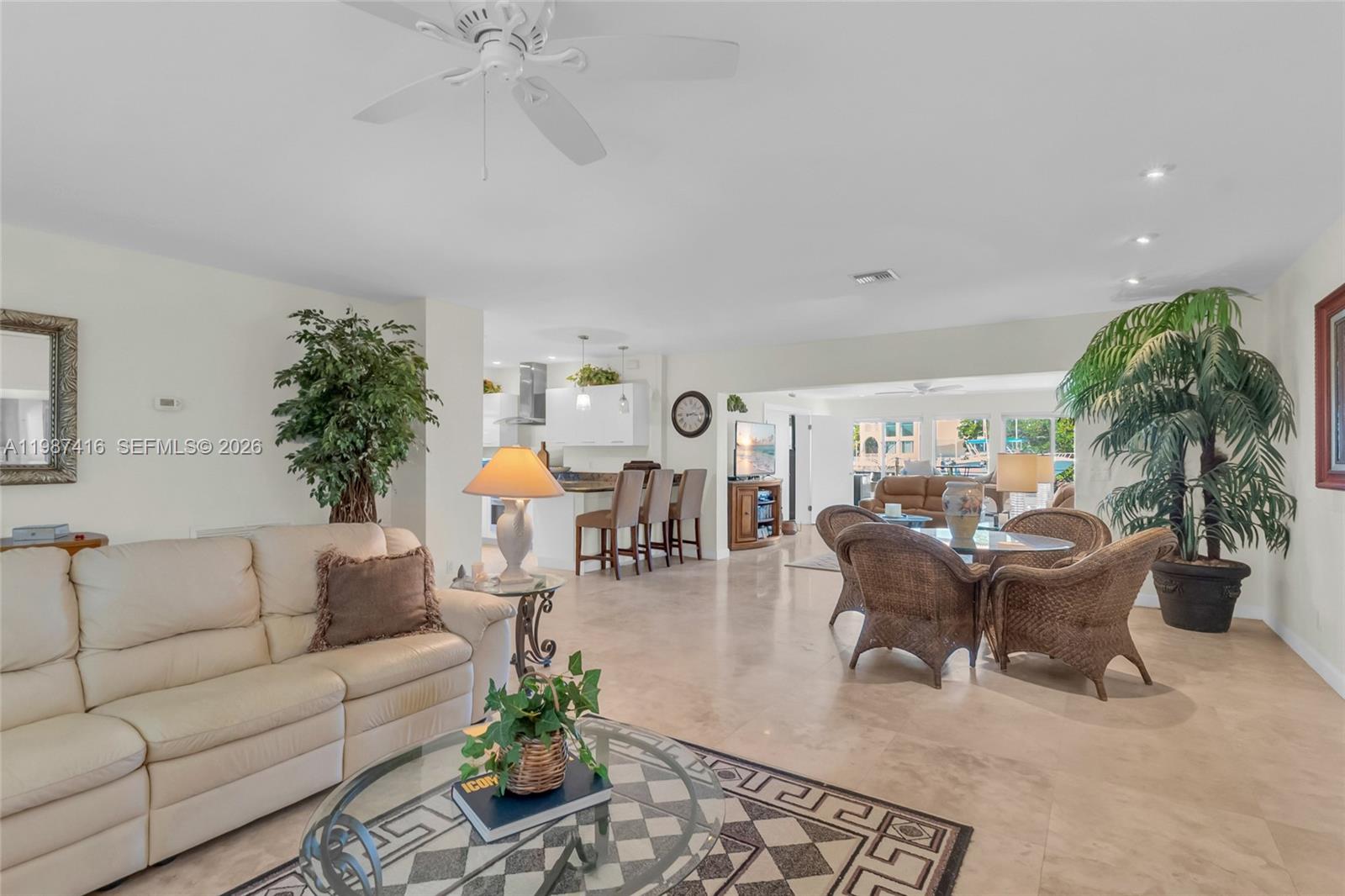 1995 Ixora Rd, North Miami FL 33181
