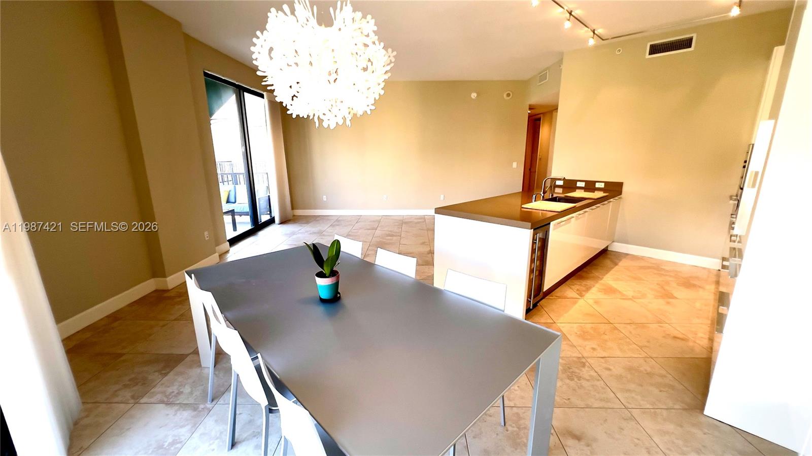 55 Merrick Way #825, Coral Gables FL 33134