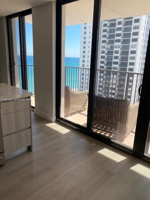 2201 S Ocean Dr #1507, Hollywood FL 33019