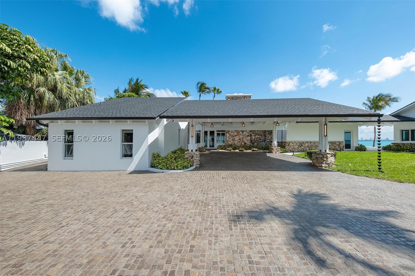 1365 Bay Ter, North Bay Village FL 33141