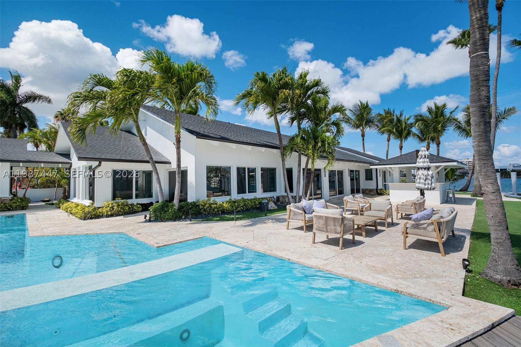 1365 Bay Ter, North Bay Village FL 33141