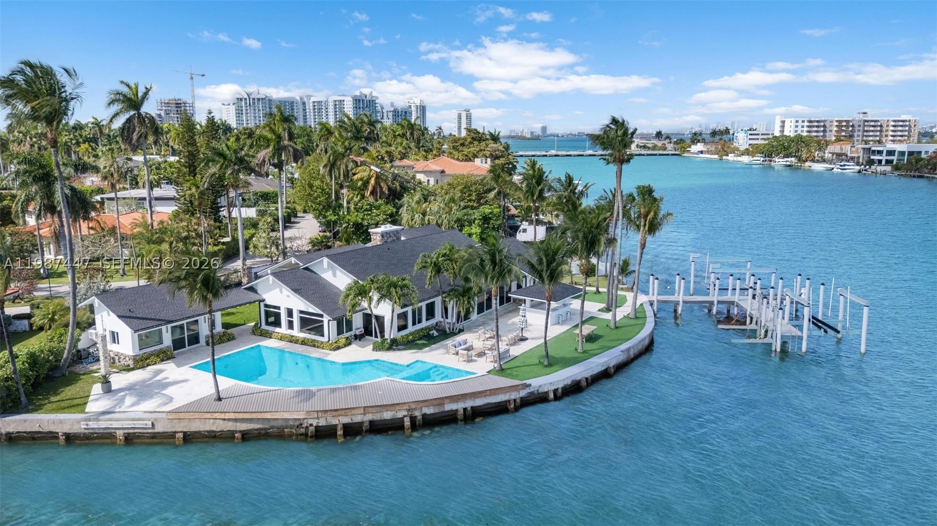 1365 Bay Ter, North Bay Village FL 33141