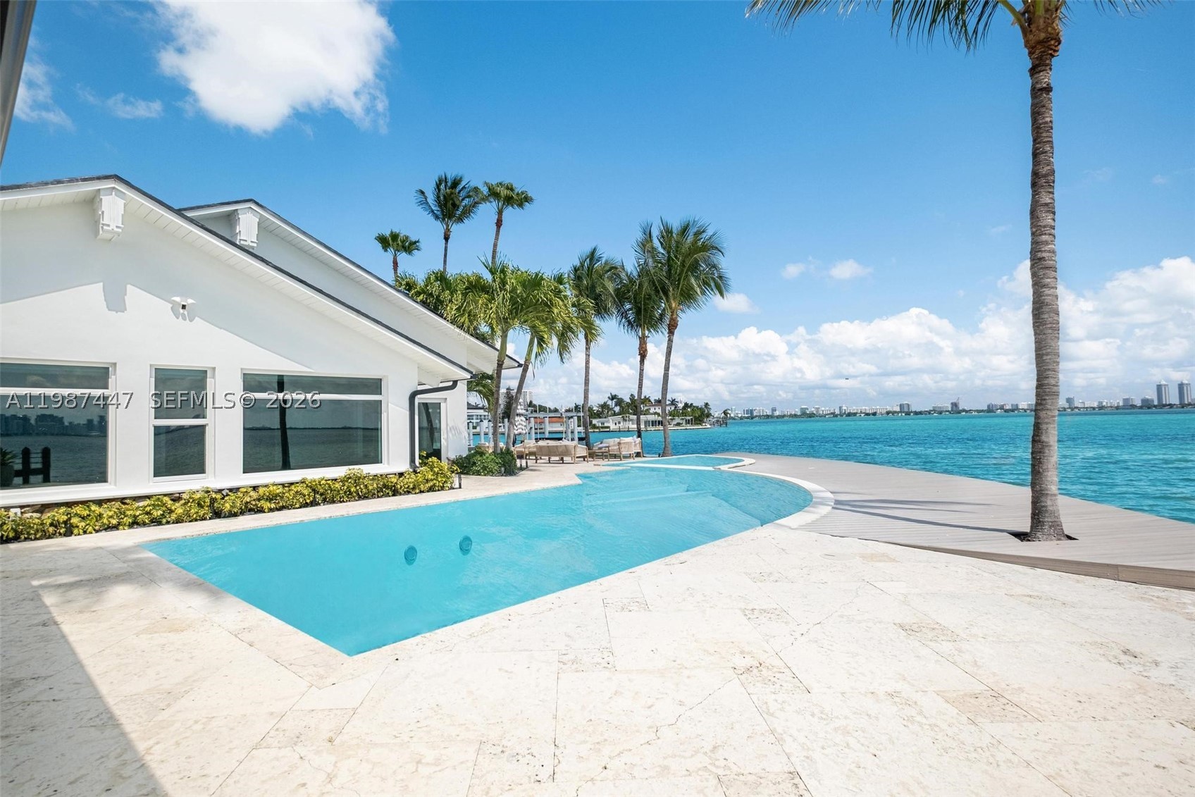 1365 Bay Ter, North Bay Village FL 33141