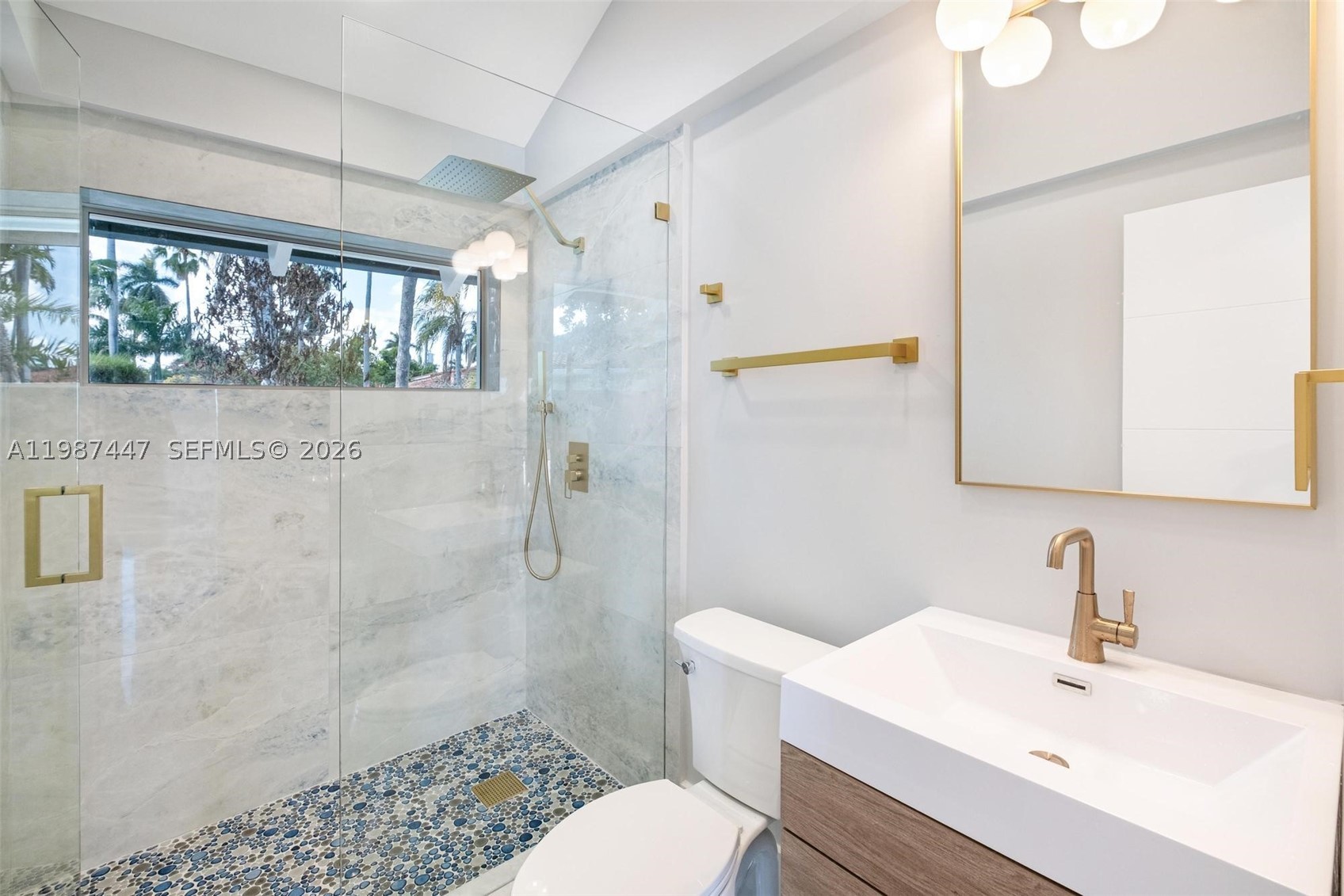 1365 Bay Ter, North Bay Village FL 33141