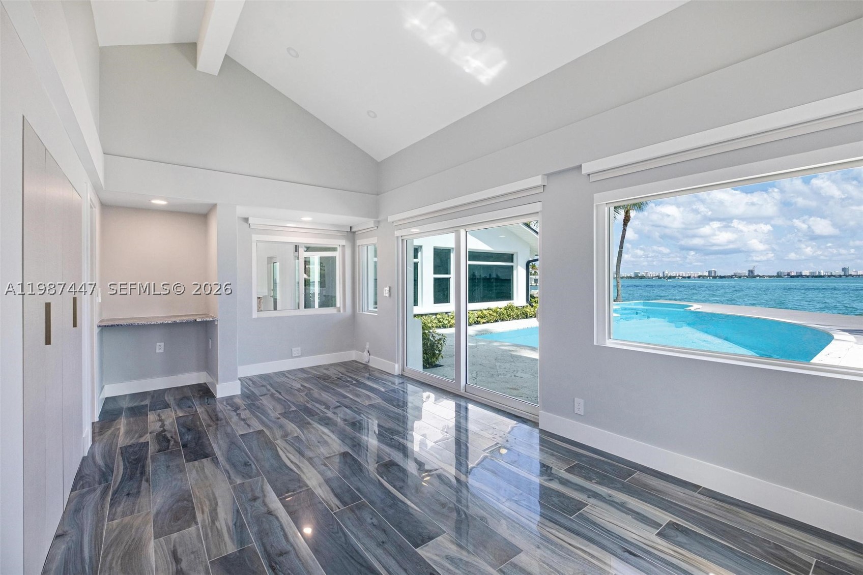 1365 Bay Ter, North Bay Village FL 33141