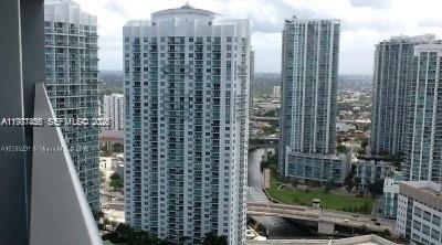 200 Biscayne Boulevard Way #3712, Miami FL 33131
