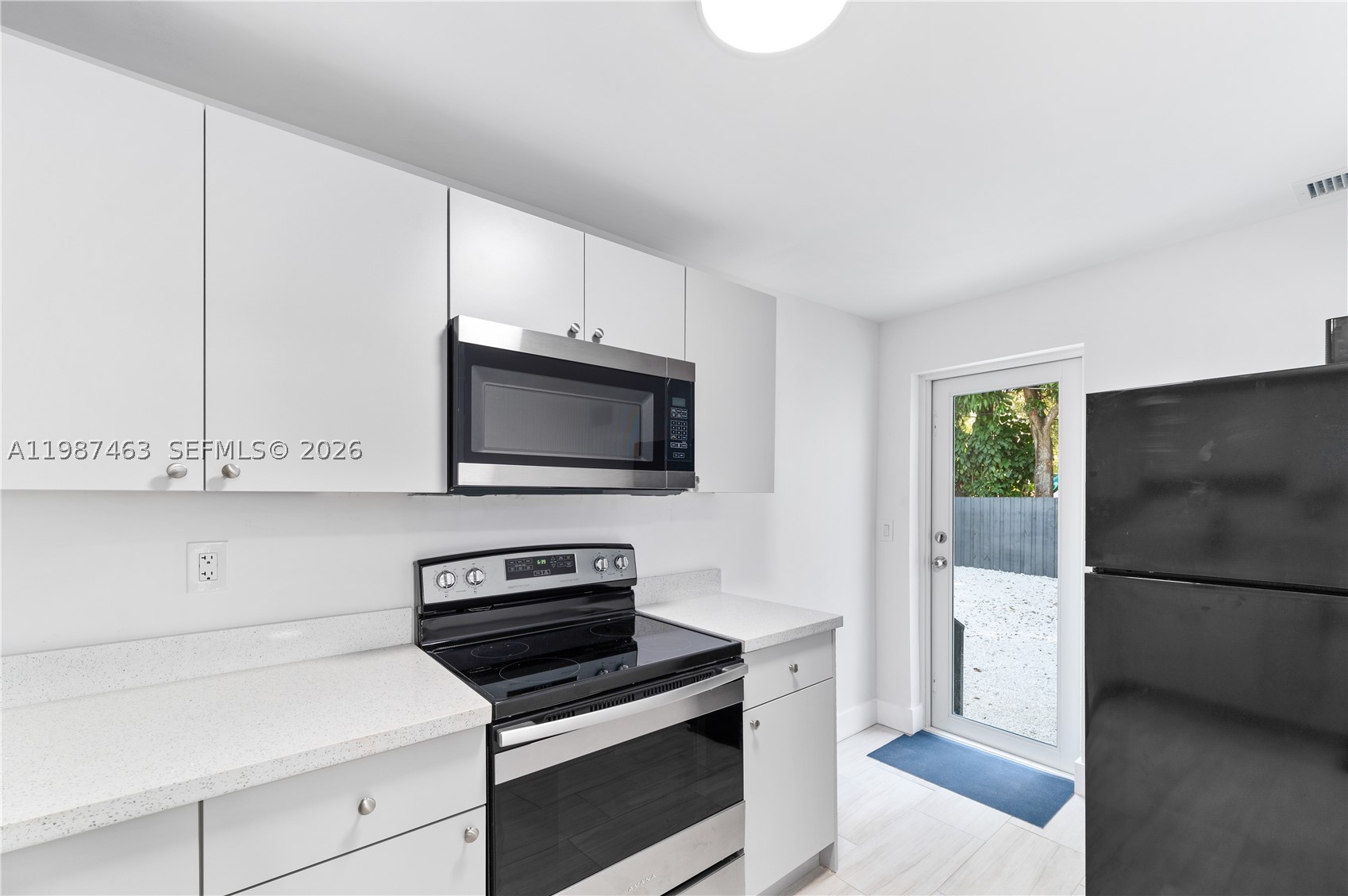 5731 SW 62nd Ter, Miami FL 33143