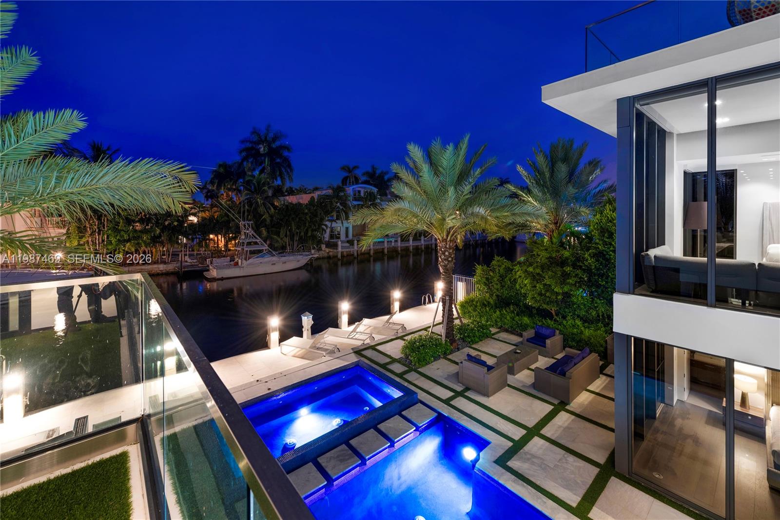 440 Mola Ave, Fort Lauderdale FL 33301