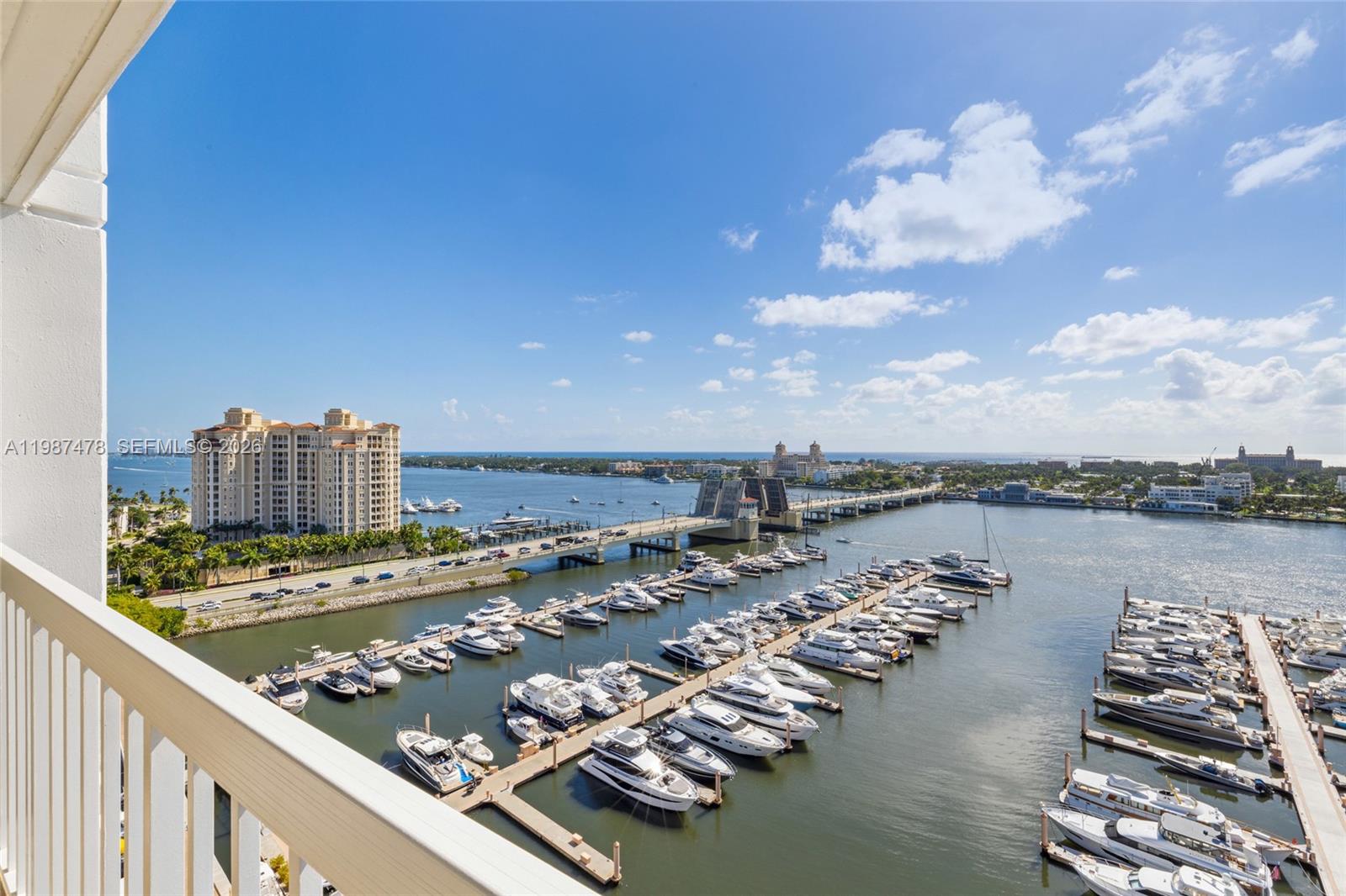 400 N Flagler Dr #2004, West Palm Beach FL 33401