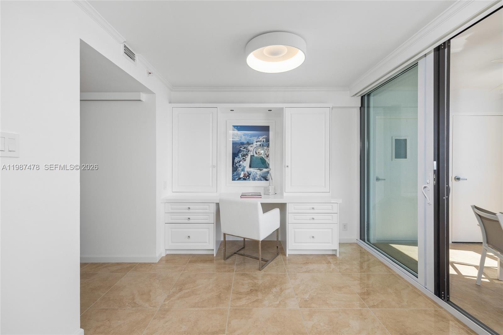 400 N Flagler Dr #2004, West Palm Beach FL 33401