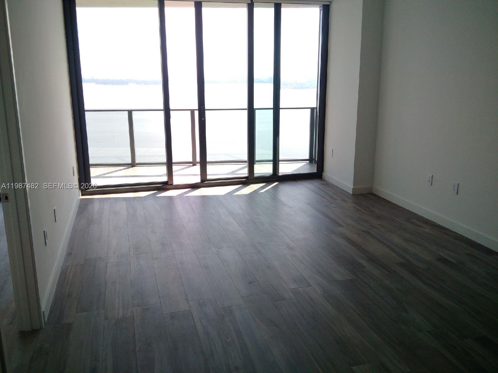 460 NE 28th St #3705, Miami FL 33137