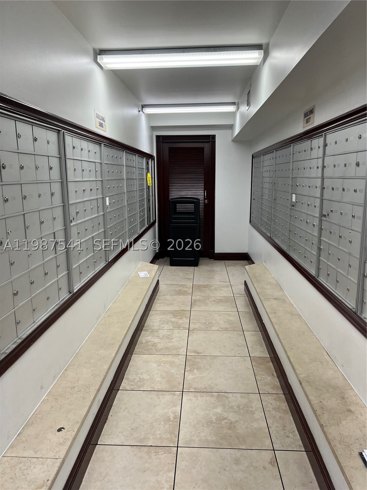 5077 NW 7th St #917, Miami FL 33126