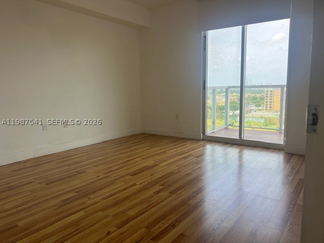 5077 NW 7th St #917, Miami FL 33126