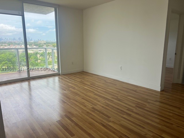 5077 NW 7th St #917, Miami FL 33126