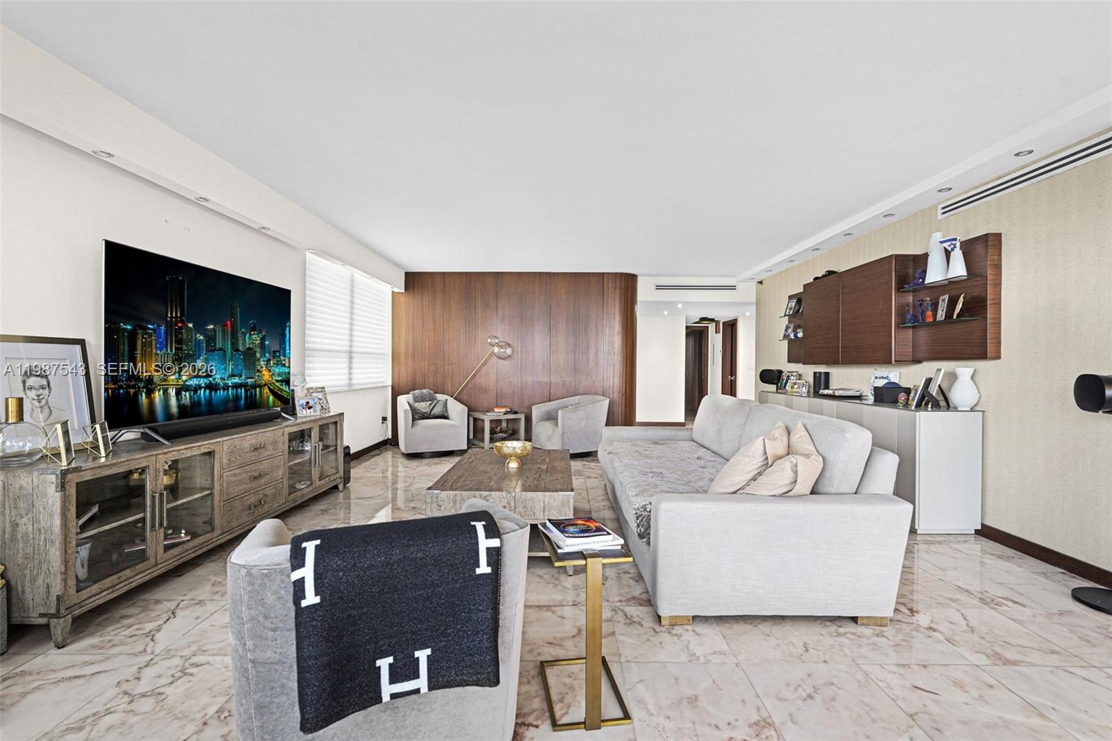 10175 Collins Ave #1207, Bal Harbour FL 33154