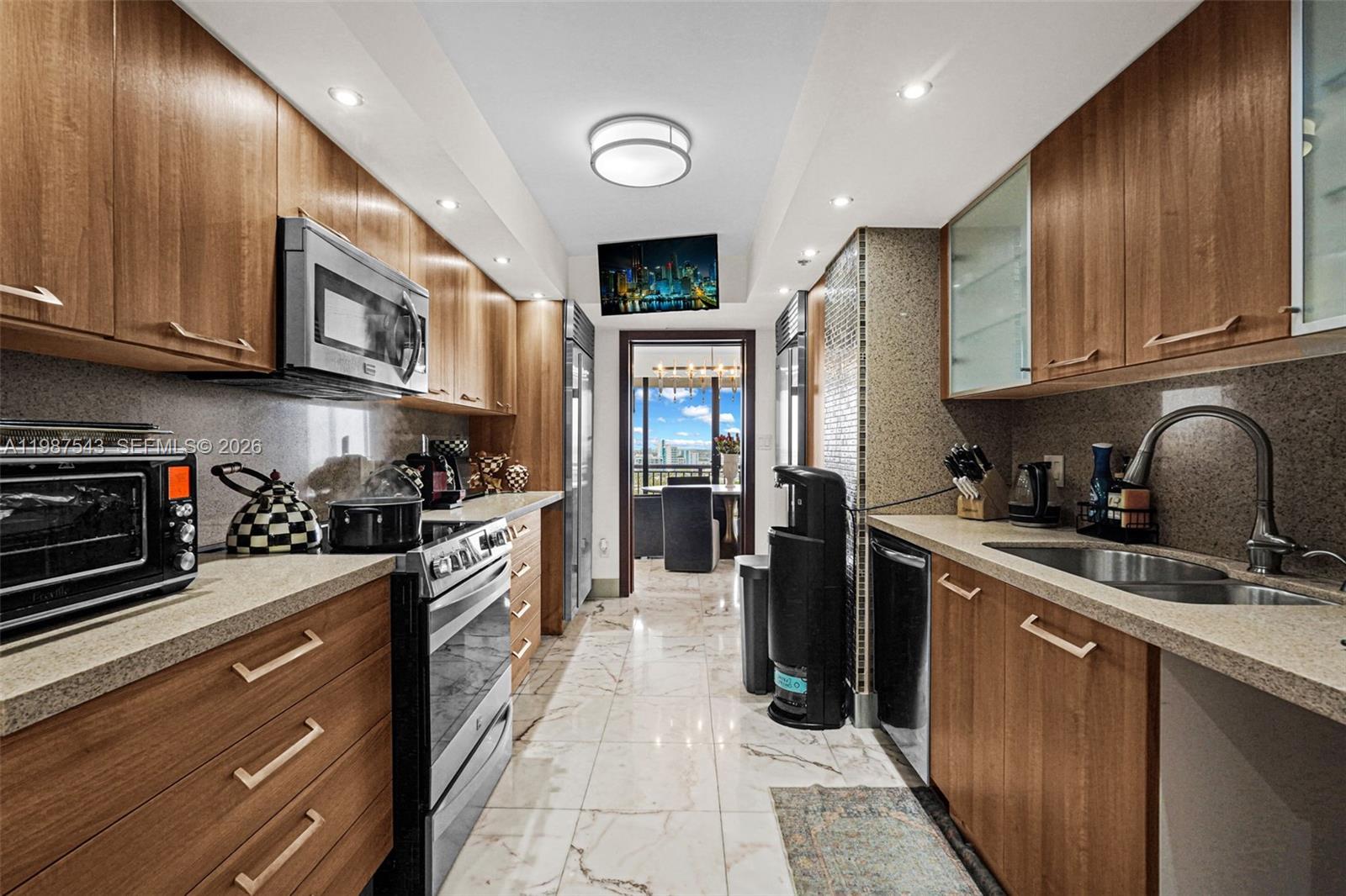 10175 Collins Ave #1207, Bal Harbour FL 33154