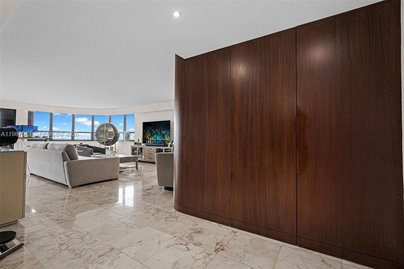 10175 Collins Ave #1207, Bal Harbour FL 33154