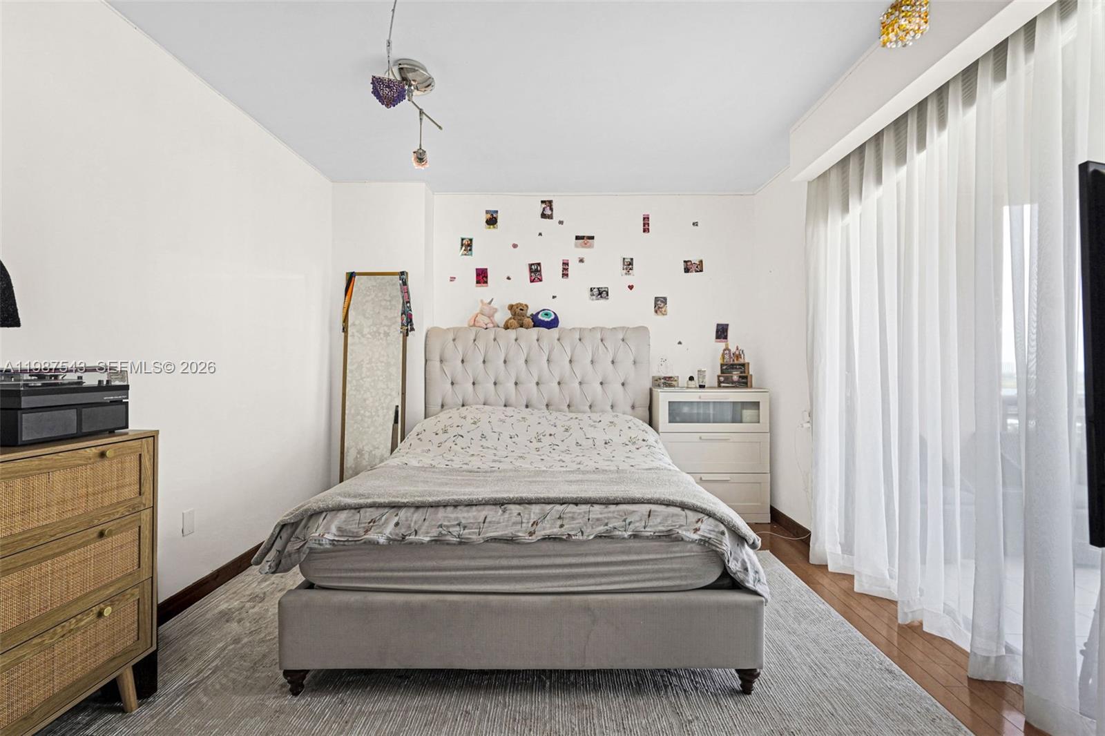 10175 Collins Ave #1207, Bal Harbour FL 33154